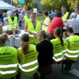 Eiershagen: Massenhaft Besucher bei Traumwetter Wilkenrother löschen den Durst auf dem Dorfaktionstages in Eiershagen - Am Sonntag, dem 25. September 2011 fand in Eiershagen der jährlich durchgeführte Dorfaktionstag statt. Viele Aussteller haben bei feinstem Sonnenwetter...